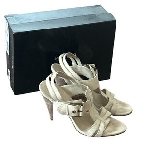 Boutique 9 BT Mariano Ivory size 8.5 heels with buckle